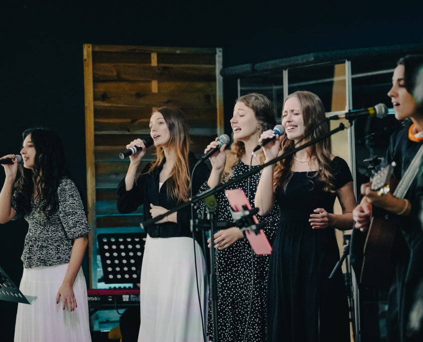 Singers and Band are worshipping at the European Theological Seminary